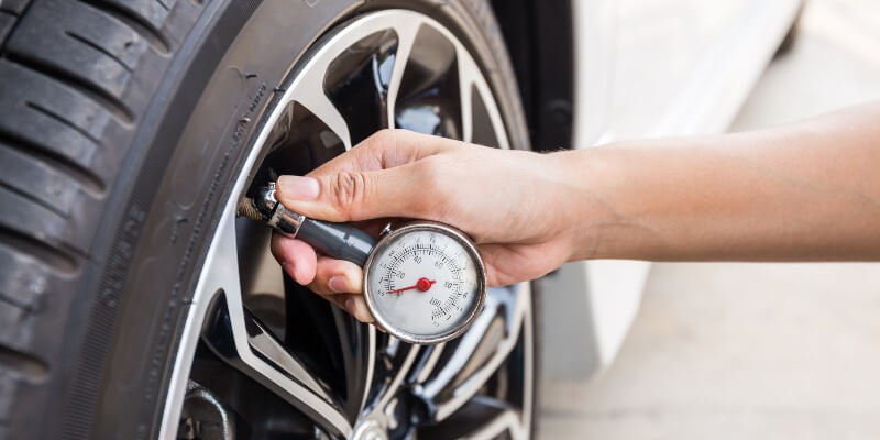 Checking Tyre Pressure